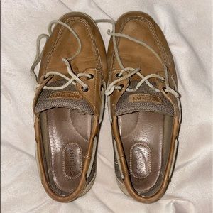 Womens Sperrys Size 11